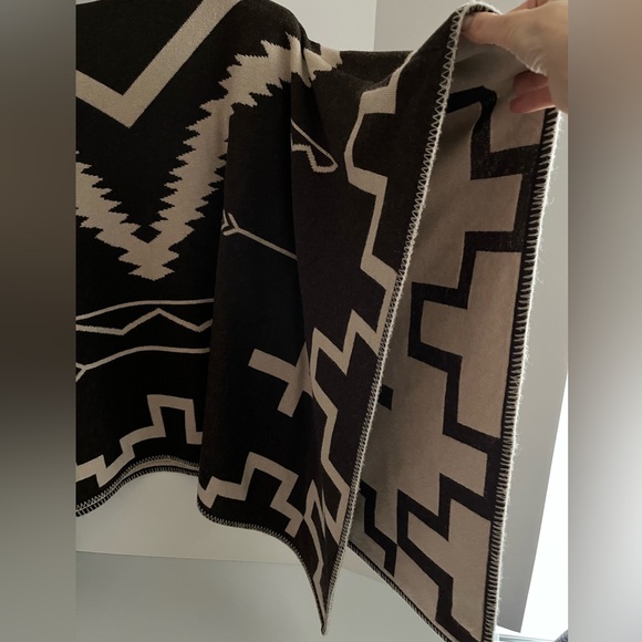 LRL Lambswool Blend Two-Ply Boiled Contrast Tribal Knit Poncho NWOT - Picture 5 of 15